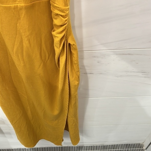 Reformation | Formosa Knit Dress in Ochre - Size XL - Picture 5 of 6